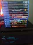 Konsola PlayStation 4 plus 12 gier ,dwa pady ,monitor lg