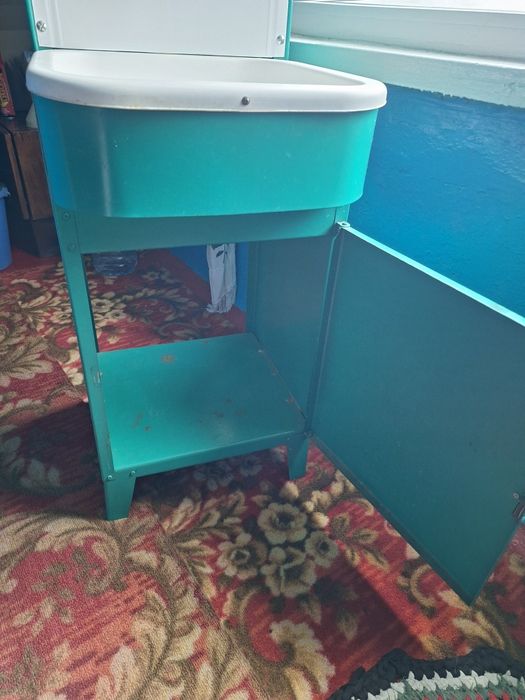 Умивальник дачний