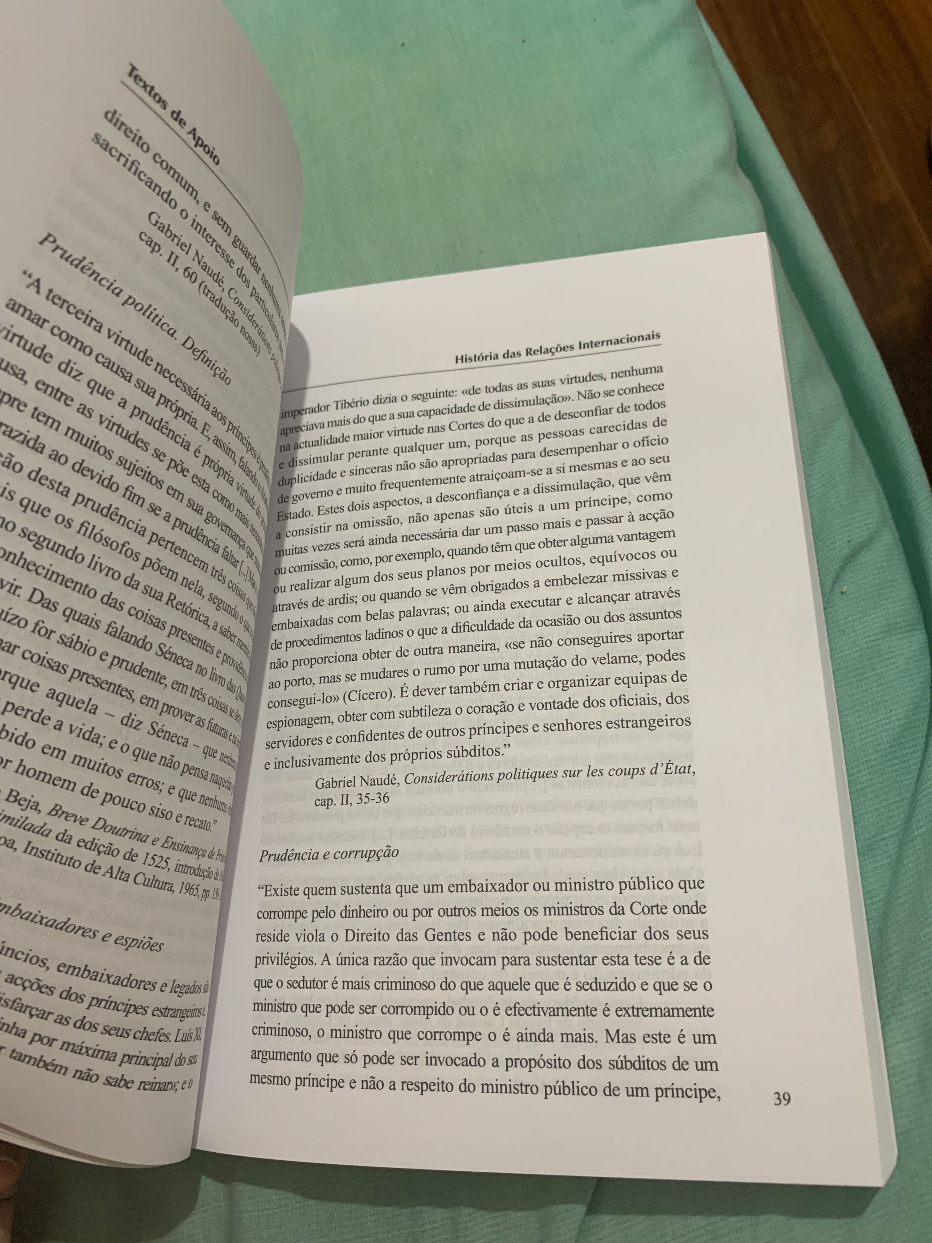 Textos de Apoio de Relações Internacionais - AAFDL