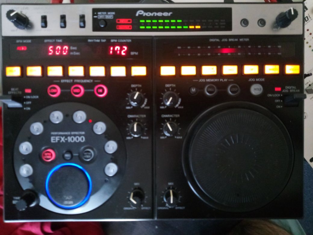 Pioneer EFX -1000
