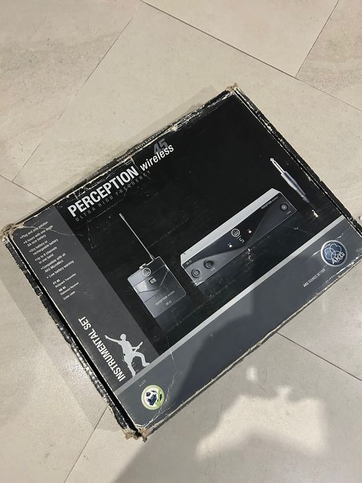 Microfone sem Fio de Cabeça - AKG PW Sr45