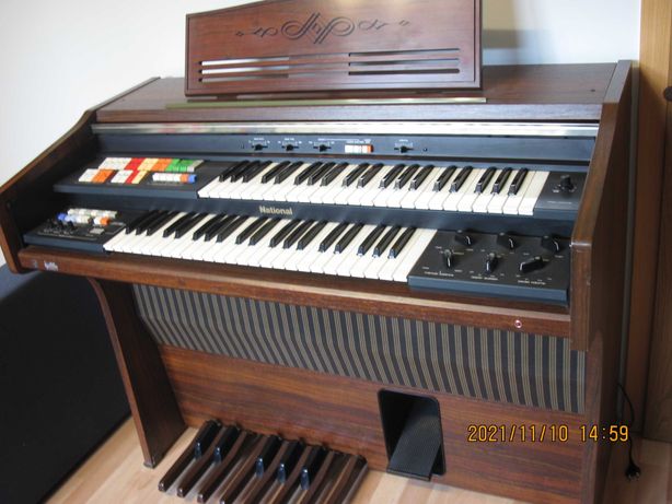 organy elektryczne National  SX-4300A, zamiana gitara/keyboard.