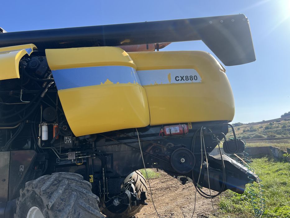 New Holland CX8080