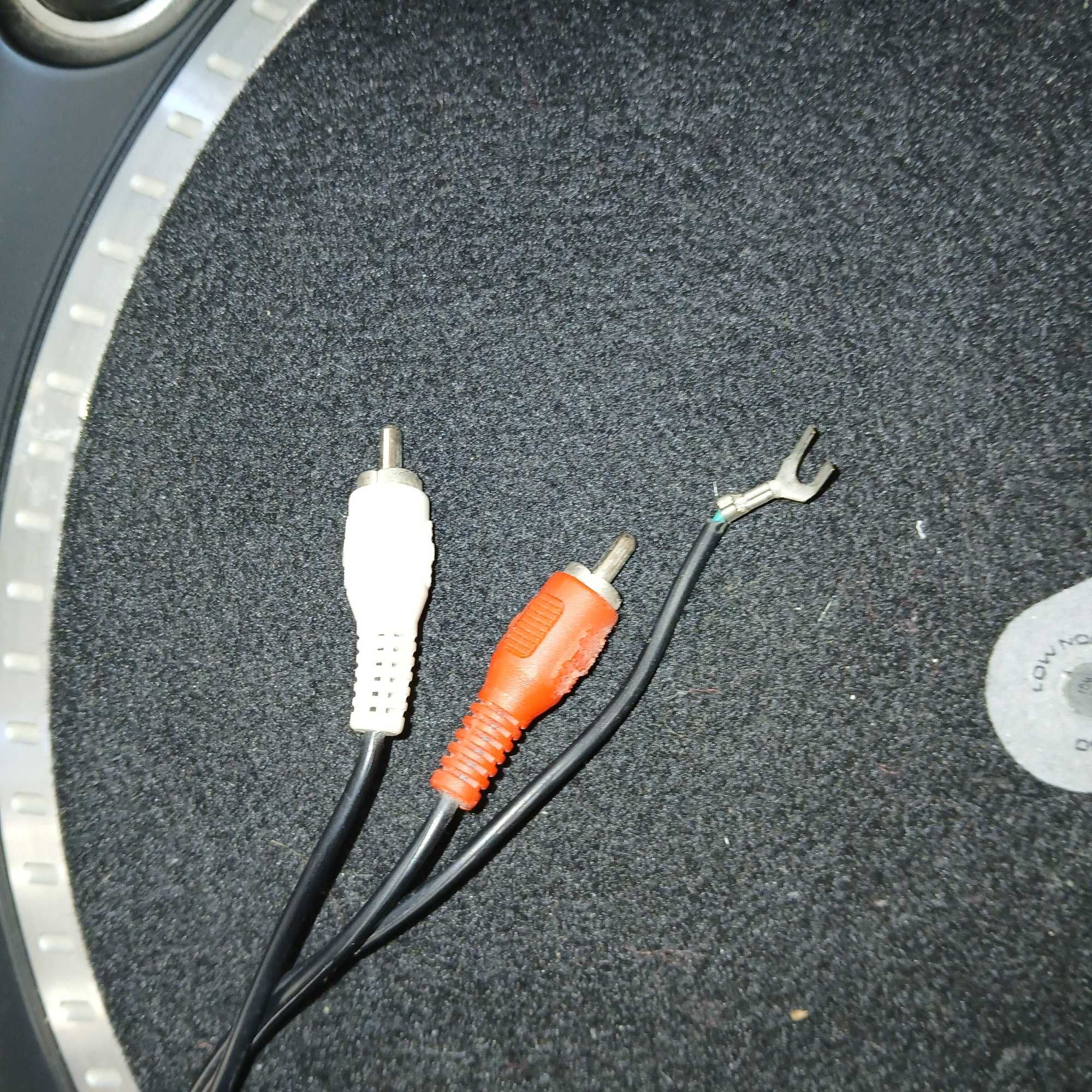 Gramofon. Numark. TT 1625.  Direct drive.  2 sztuki .