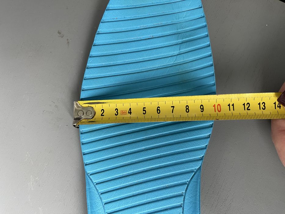 Кеди фірми “ People”