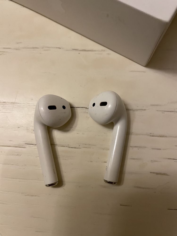 AirPods на запчасти