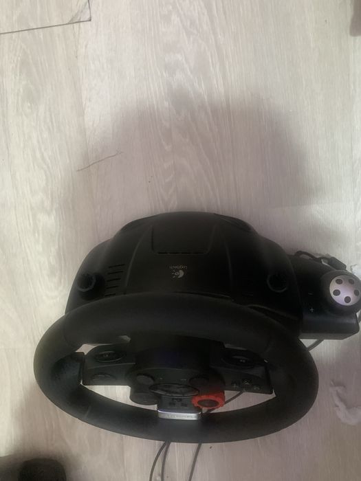 игровой руль logitech driver force gt