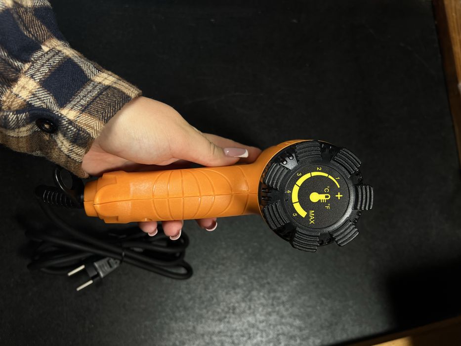 Будівельний фен Seekone 2000W з насадками