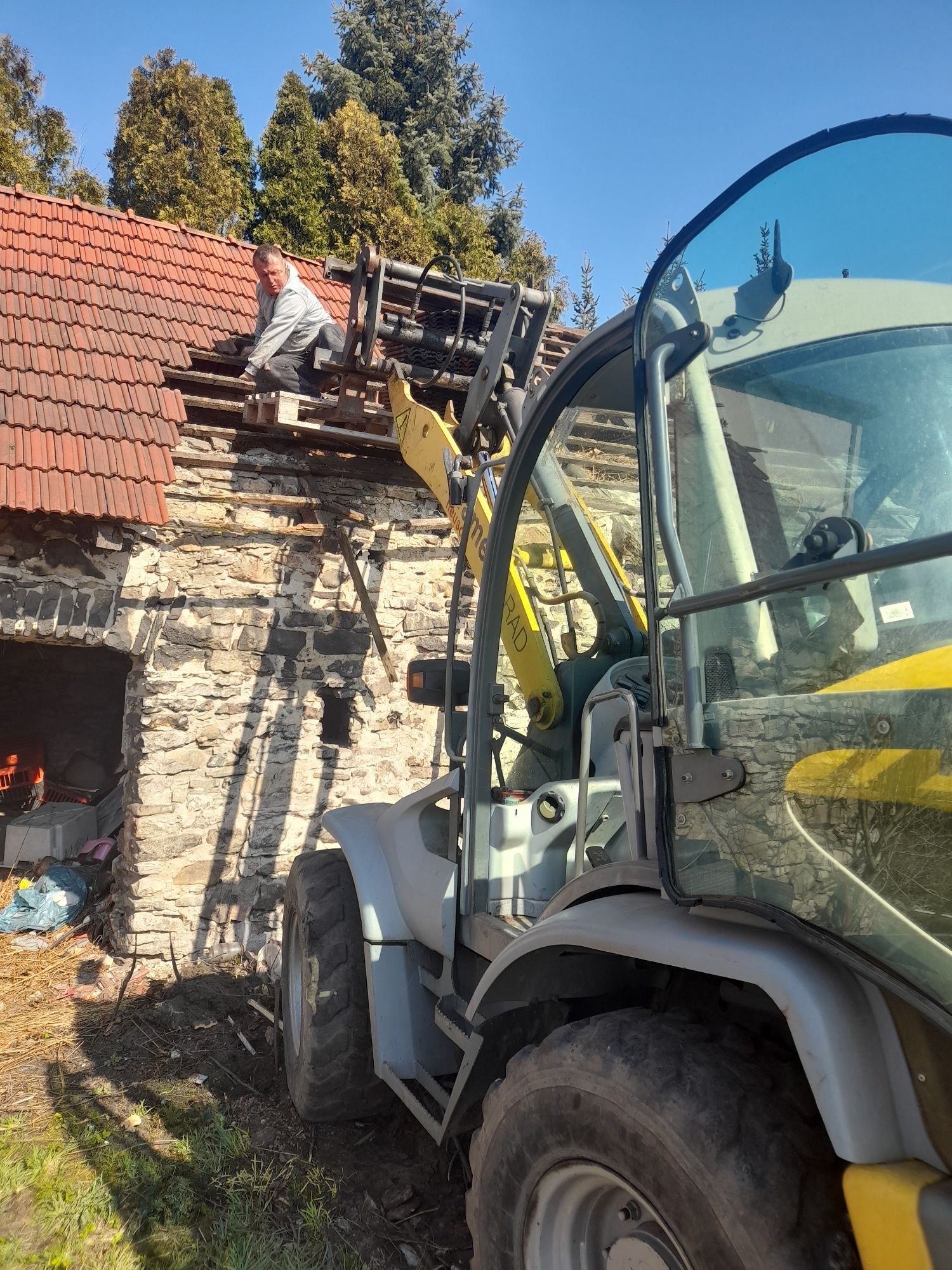 Stara dachówka czerwona
