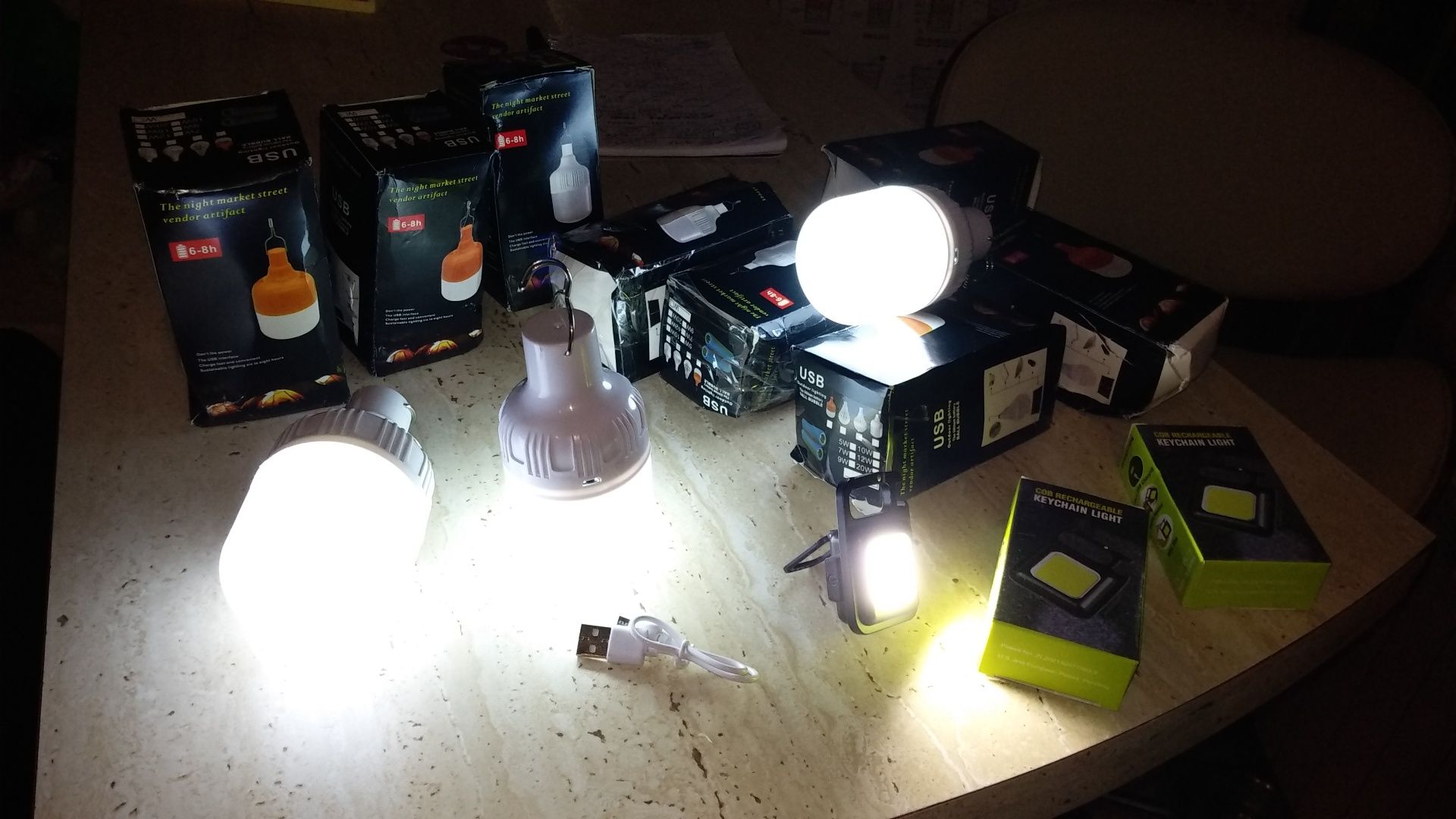 Светильник лампа лампочка с аккумулятором usb перезаряжаемая