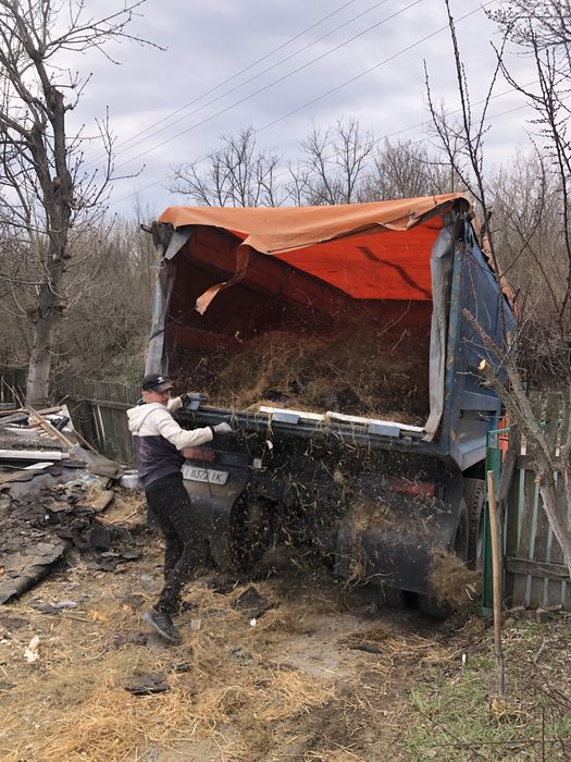Вивезення хламу.  Вивіз сміття. Переїзди.