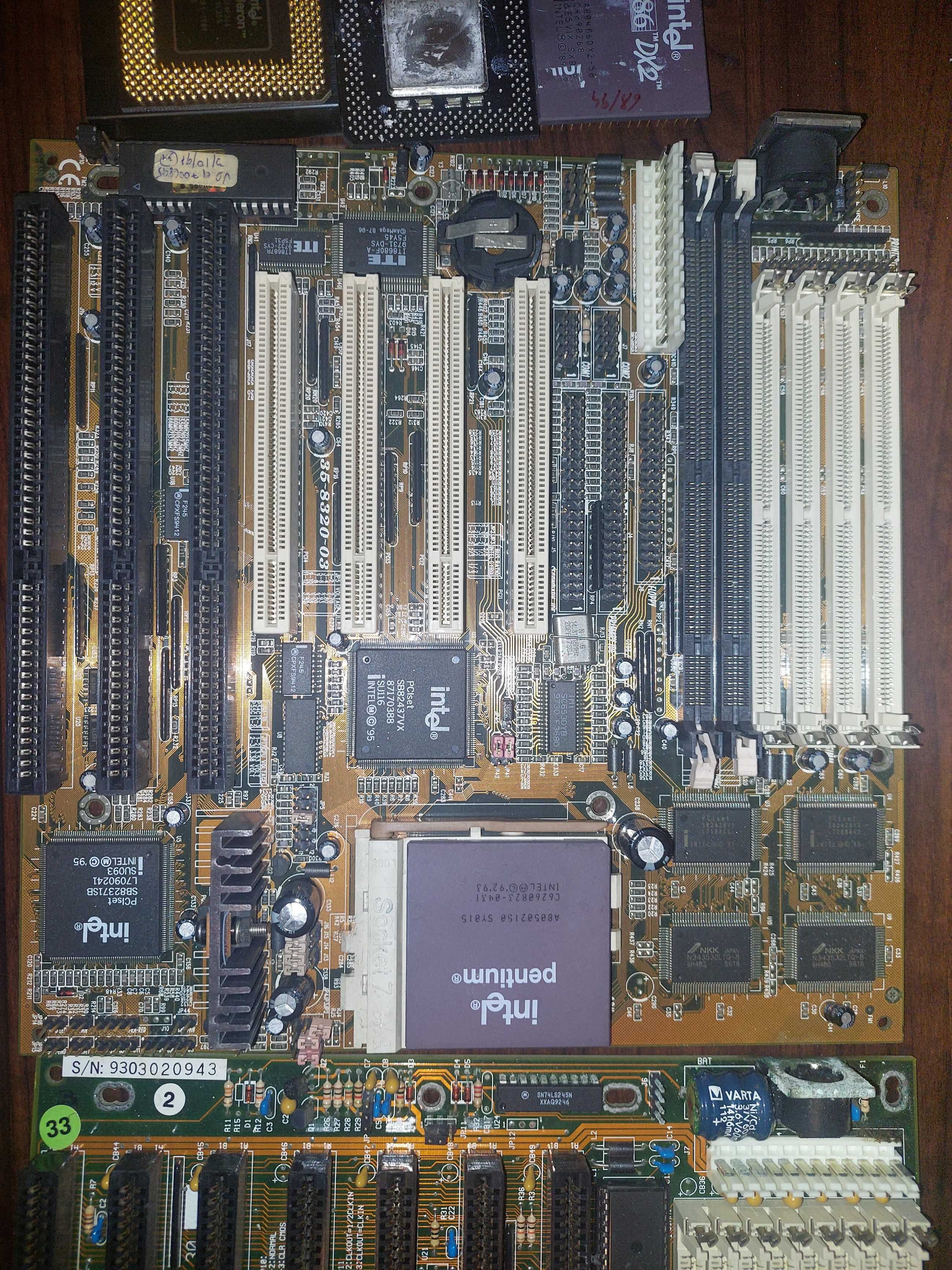 Motherboards processadores e memórias de PC Vintage
