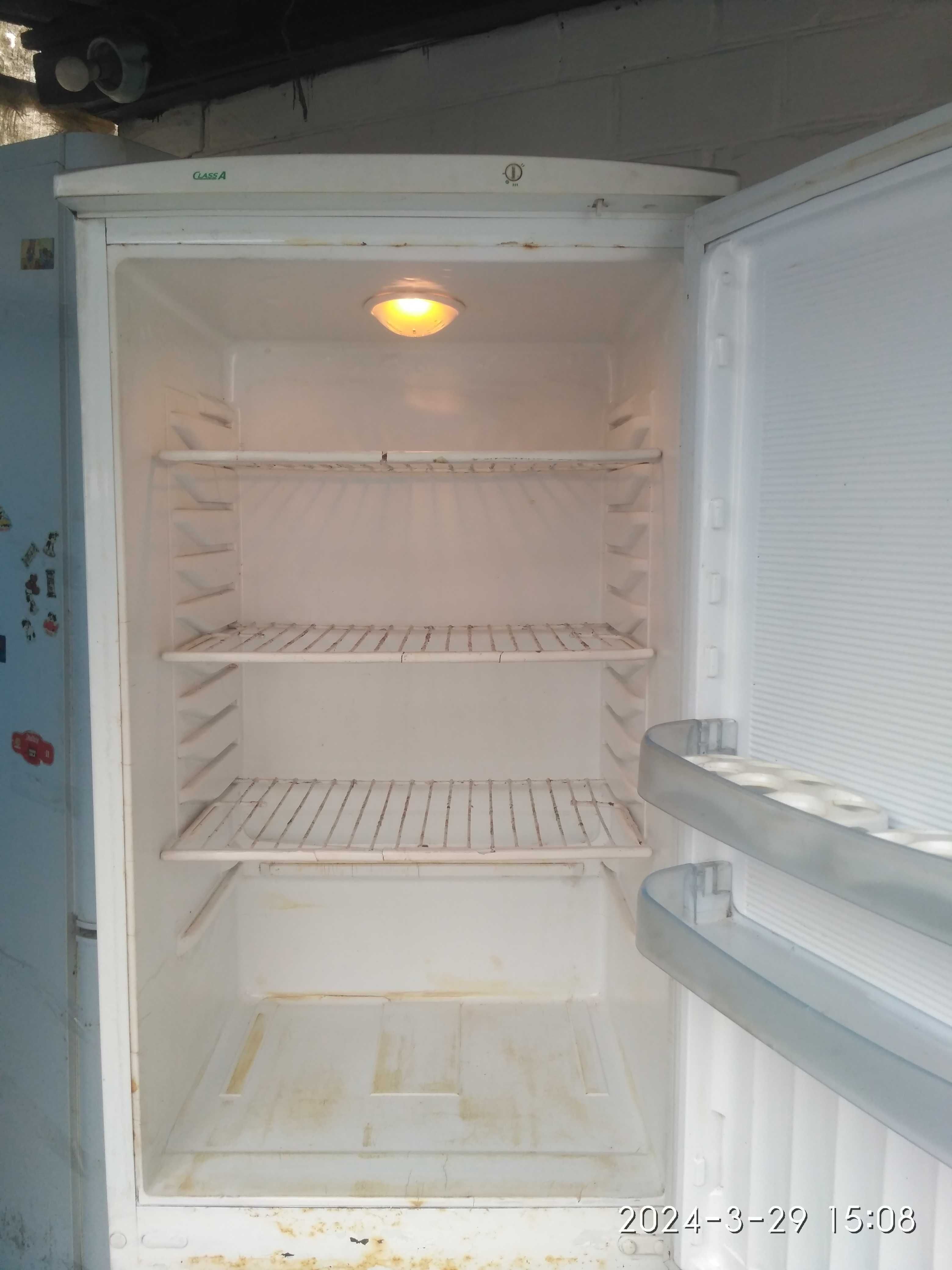 Холодильник норд б.у.