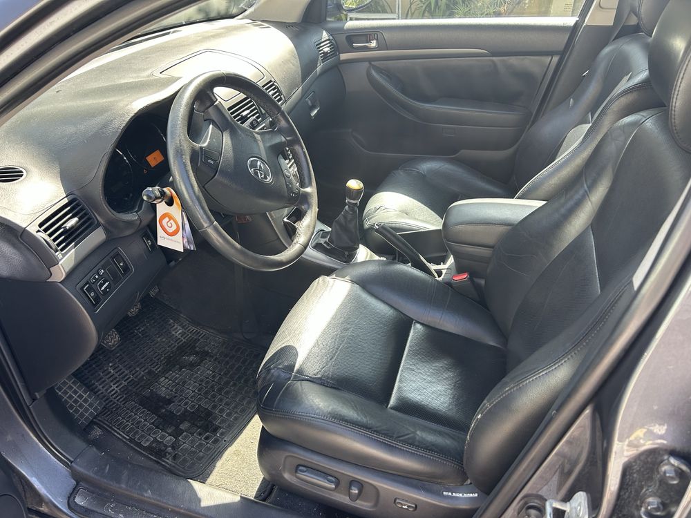 Toyota Avensis D-4D