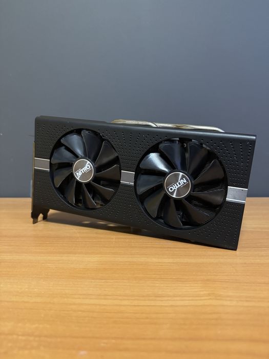 Видеокарта Sapphire Radeon RX 570 4GD5 NITRO+