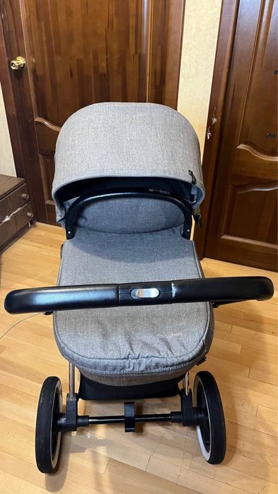 Дитяча коляска Cybex Priam Platinum 2в1 в гарному стані