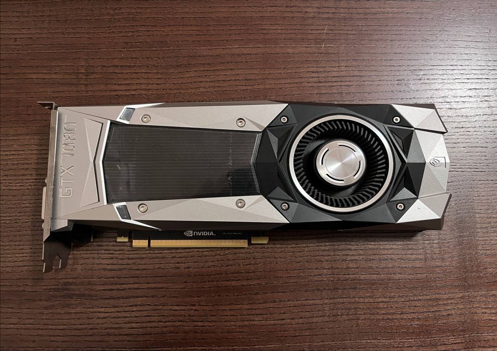 GTX 1080 Founders Edition 8 гб