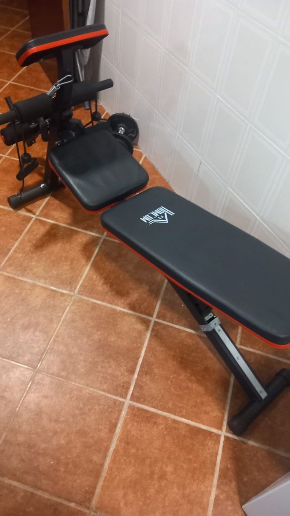Mesa de exercícios físicos