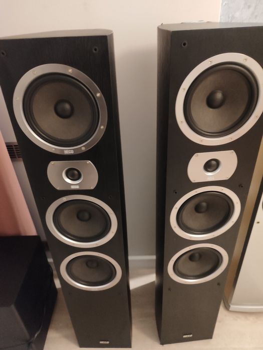 Kolumny   ładne sprawne mocne