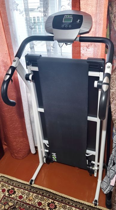 Бігова доріжка MaxxPro Texas (FC-T862)