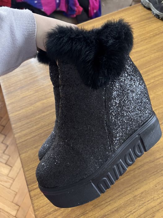 Взутя на платформі