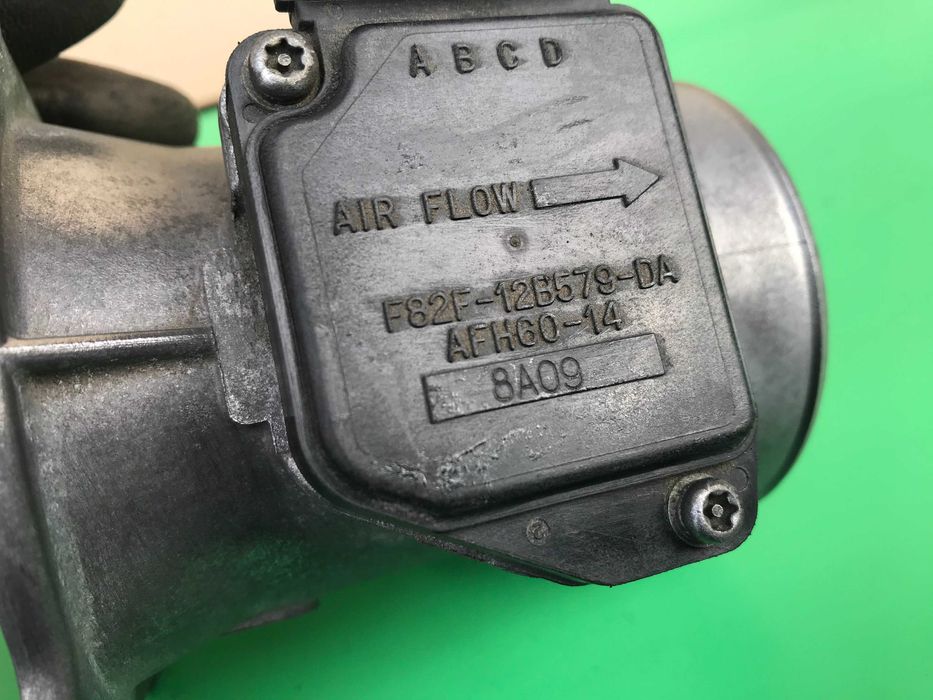 Расходомер (ДМРВ) Mazda 626 (1997-2002р.в) - 1.8L 2.0L