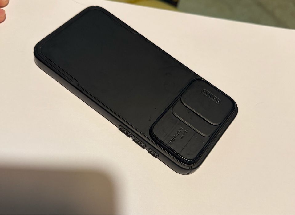 iPhone 15 Pro Max 256GB Preto — Excelente Estado + Capa