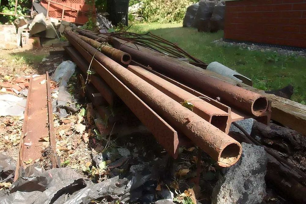 Rury stalowe długości 332 cm, fi 4 cm, 2 szt.