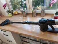Odkurzacz pionowy Redkey F10 czarny