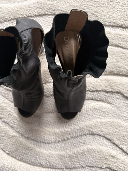 Туфлі шкіряні Braska