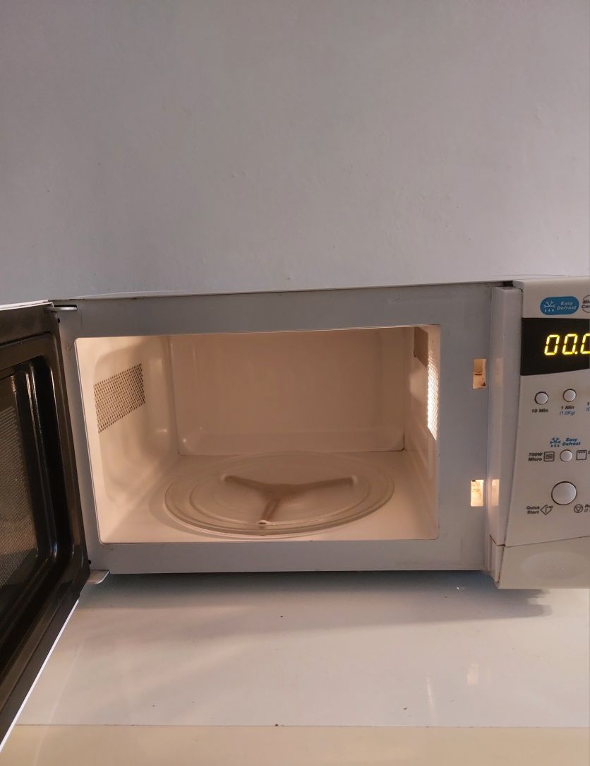 Mikrofalówka Zanussi