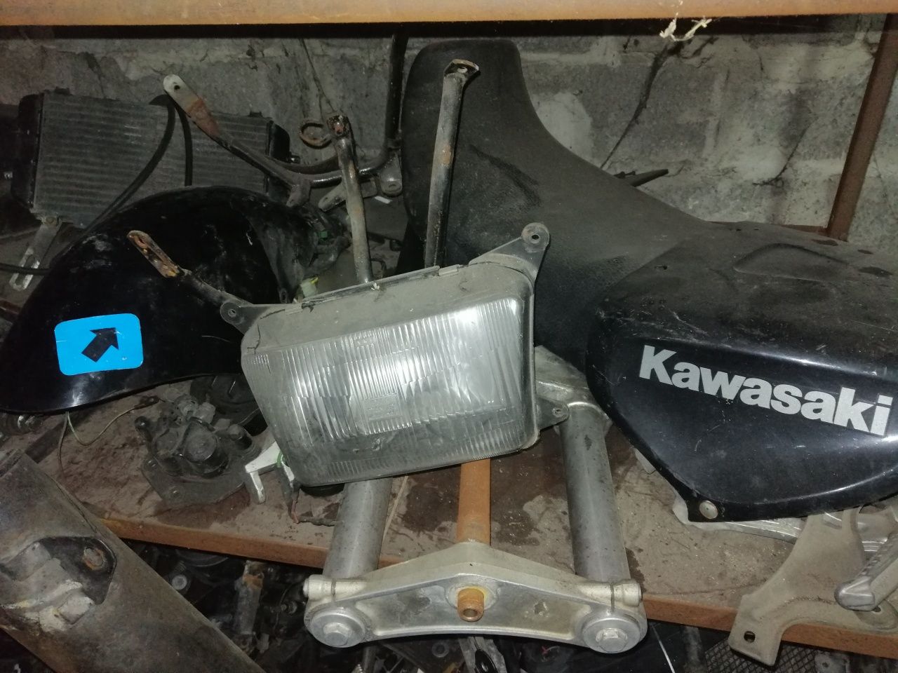 Kawasaki zx4 ZXr 400 części kanapa lagi lampa moduł wiązka zegar set