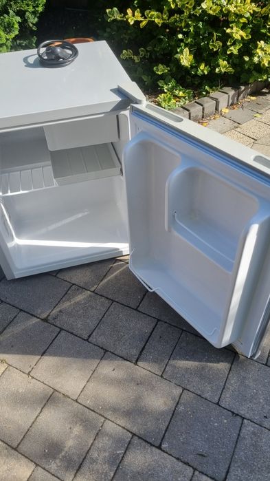 Mała lodówka Bomann 51 cm