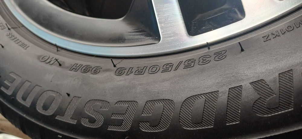 BRIDGESTONE/Blizzak/Opony 8 milimetrów