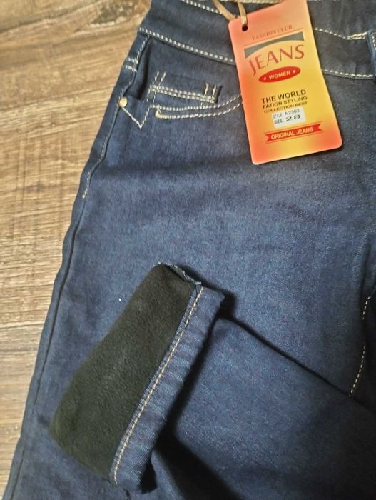 Нові теплі жіночі джинсики на флісі