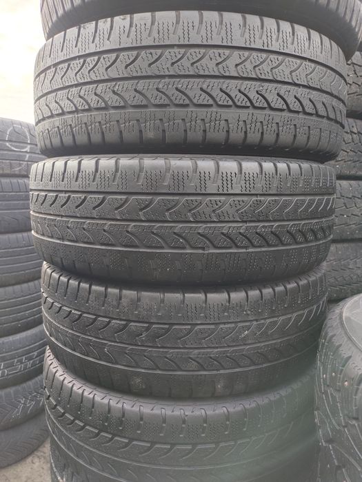 Шини резина зима R15c