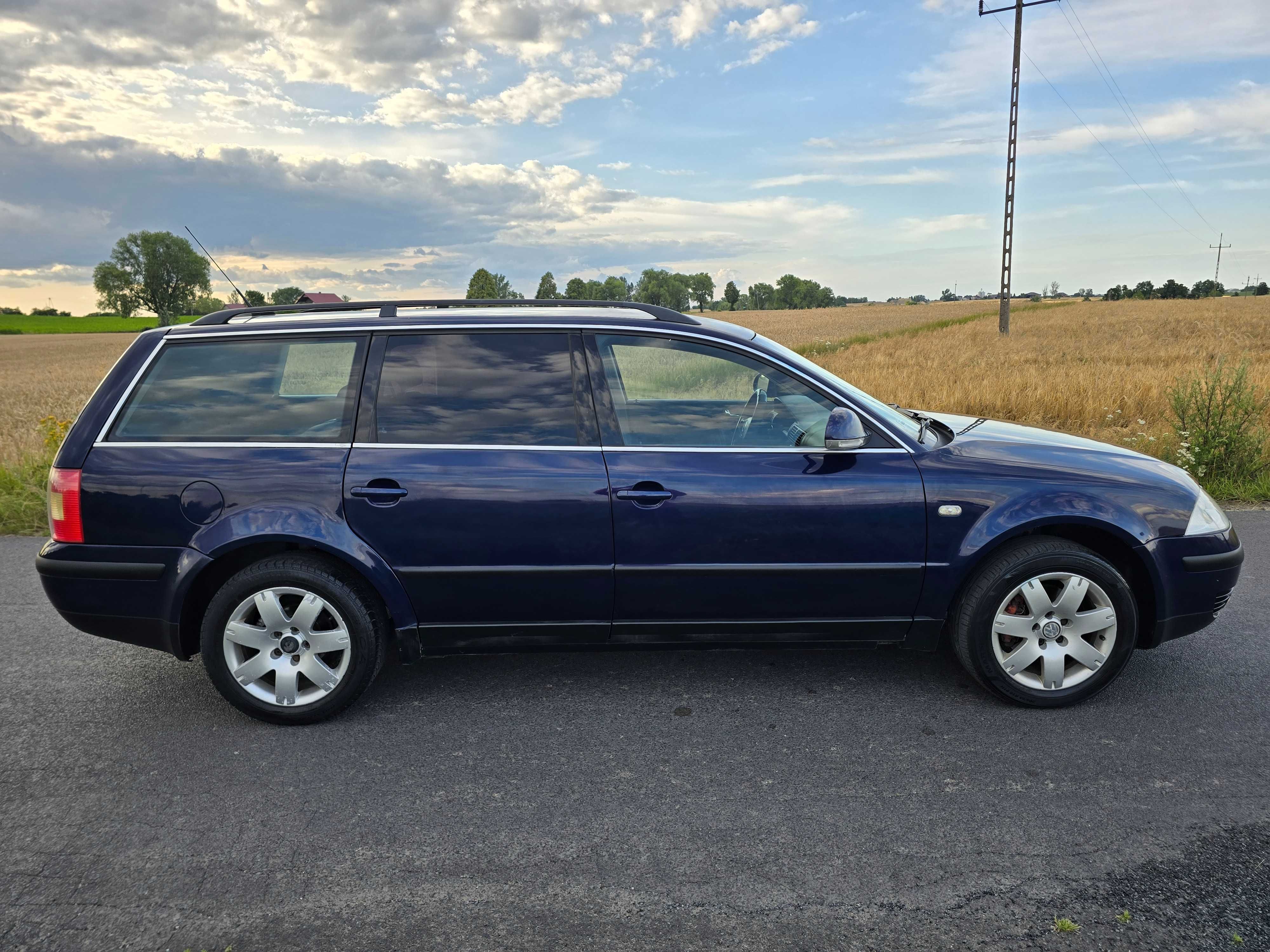 Volkswagen Passat B5 LIFT 2001 Rok 1.9 TDI 130 KM Kombi HAK