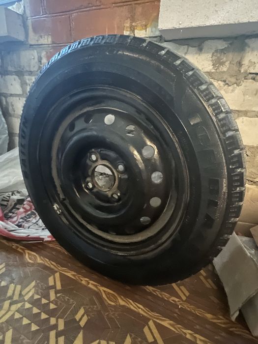 Автомобільні шини