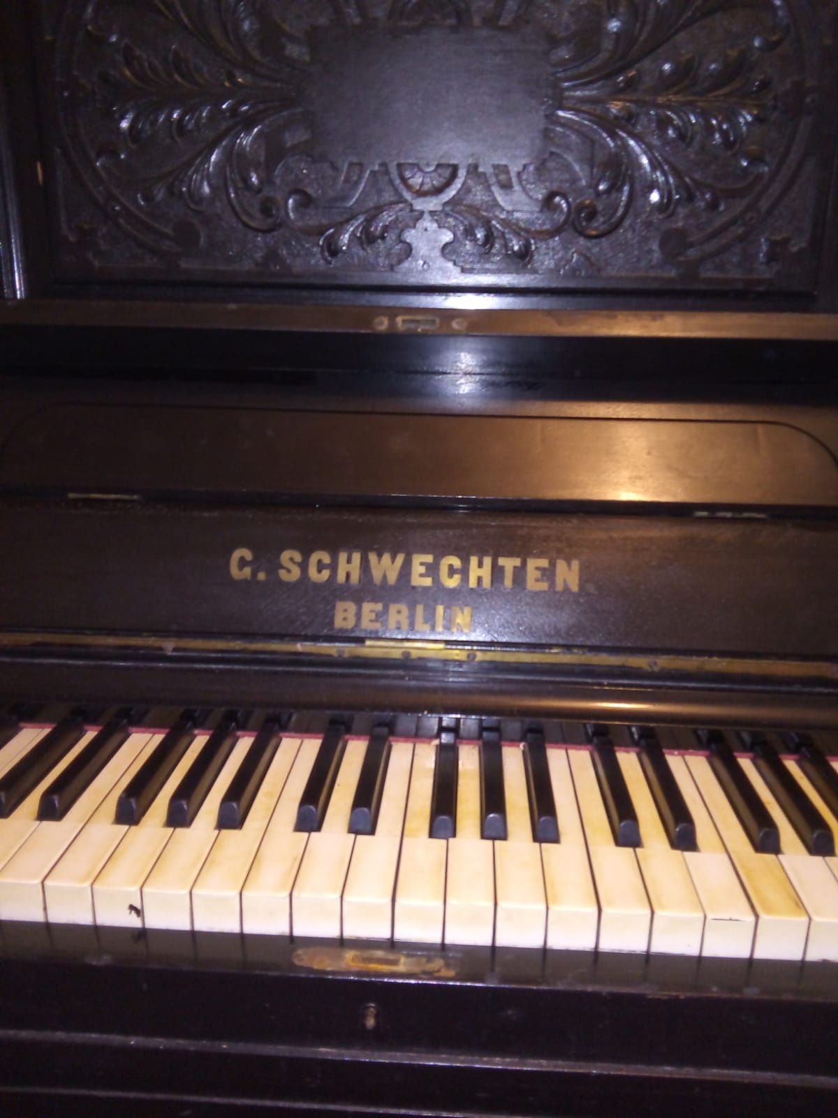 Pianino Schwechten Berlin