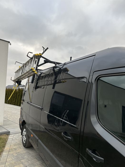 Bagaznik, uchwyt opuszczany na drabine, wieszak do busa