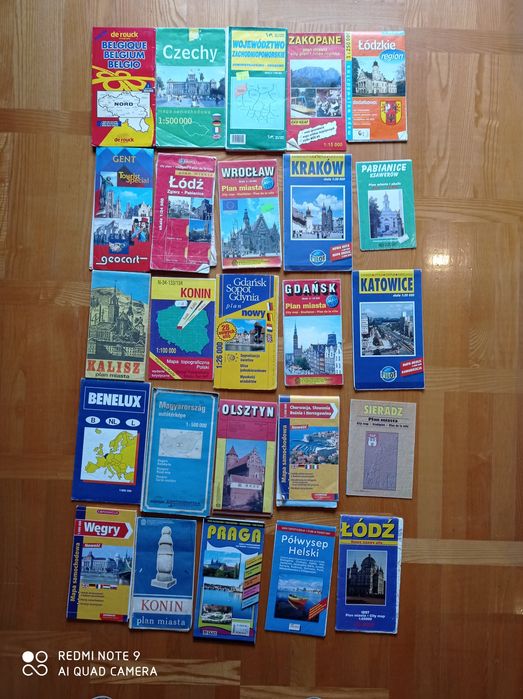 Ok 30-tu różnych map krajów Europy i Polski