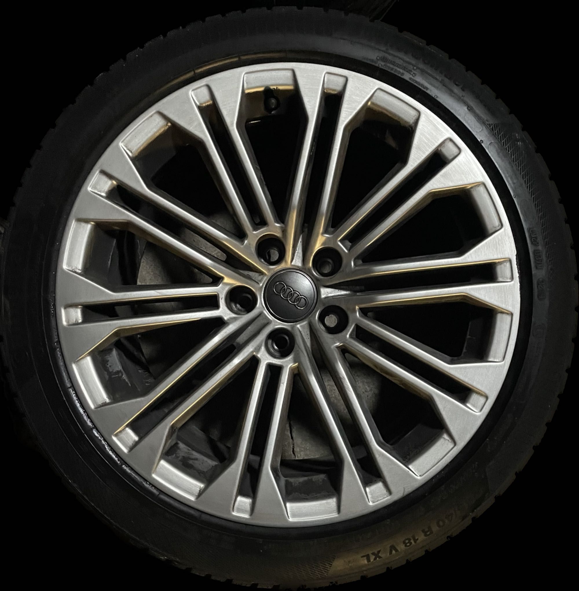 Audi A4 A5 B9 Koła z Oponami Zimowymi 245/40r18