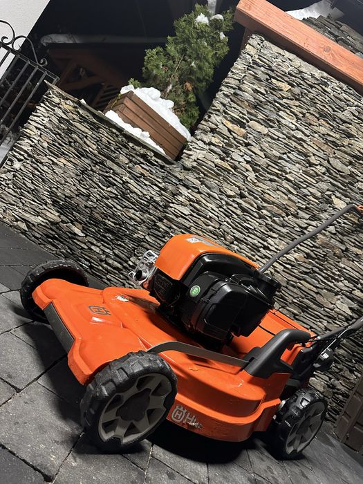 Kosiarka z Napędem LC253s Husqvarna 4,5 km jak nowa z Danii!