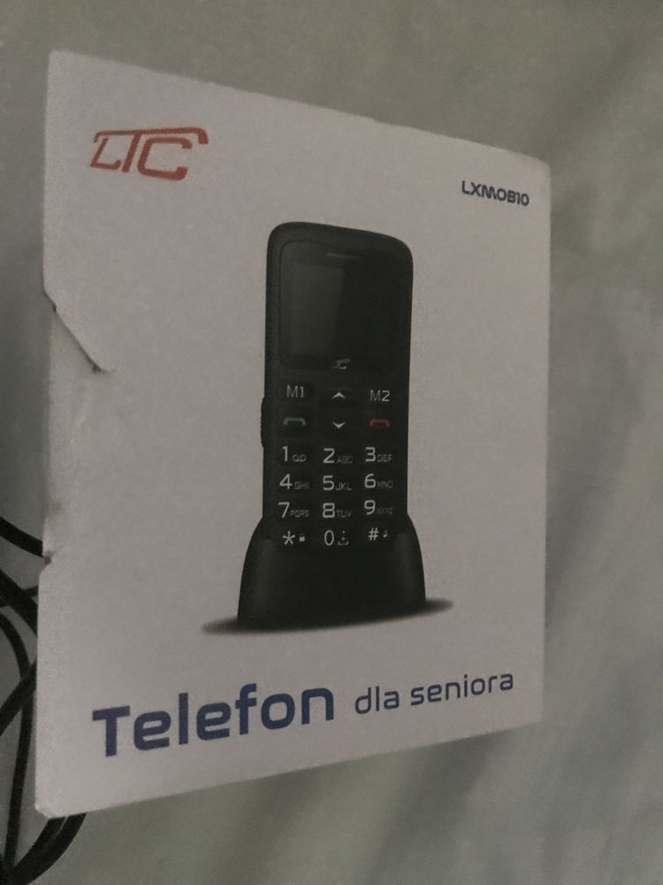 Telefon komorkowy