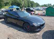Maserati Ghibli 3.0 / 4x4 / Automat / Benzyna