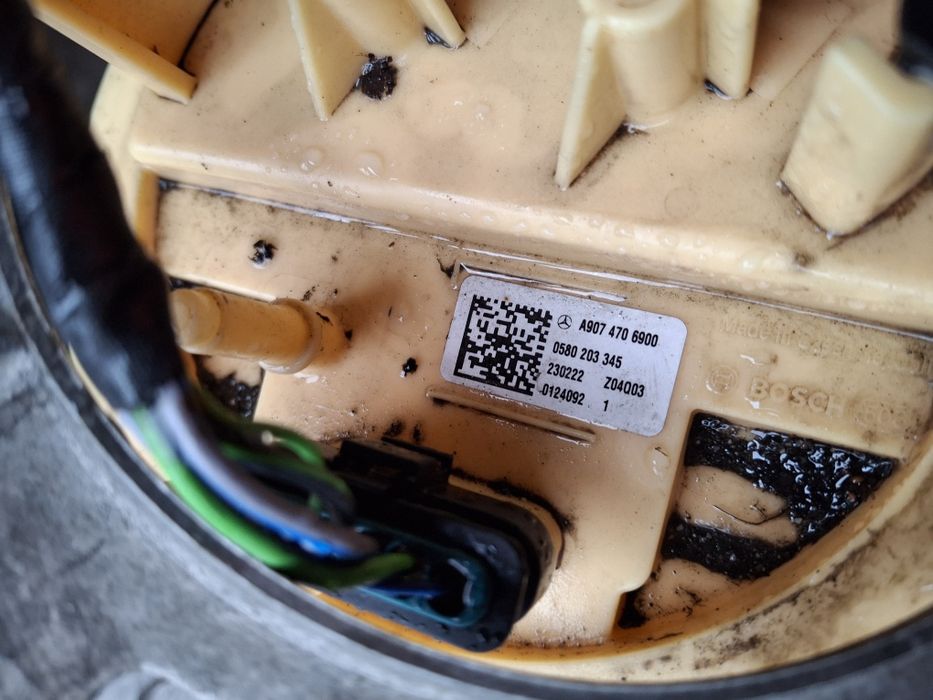 Pompa paliwa Mercedes Sprinter w907 2.0cdi