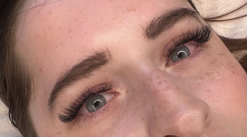 Przedłużanie rzęs