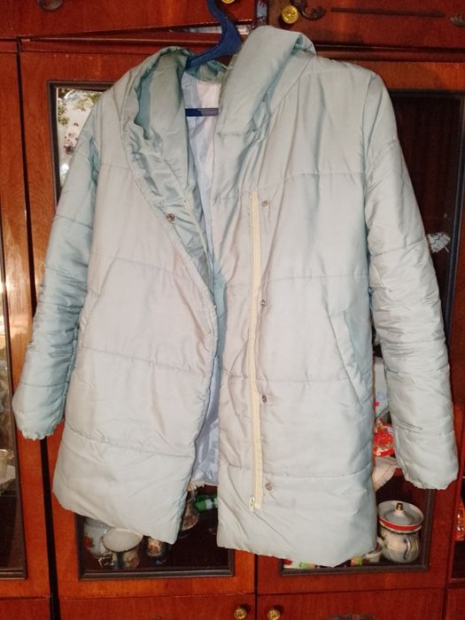 Жіноча зимня курточка