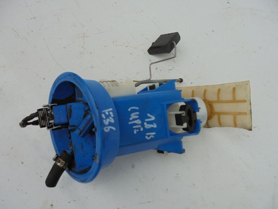 POMPA POMPKA PALIWA BENZYNA BMW E36