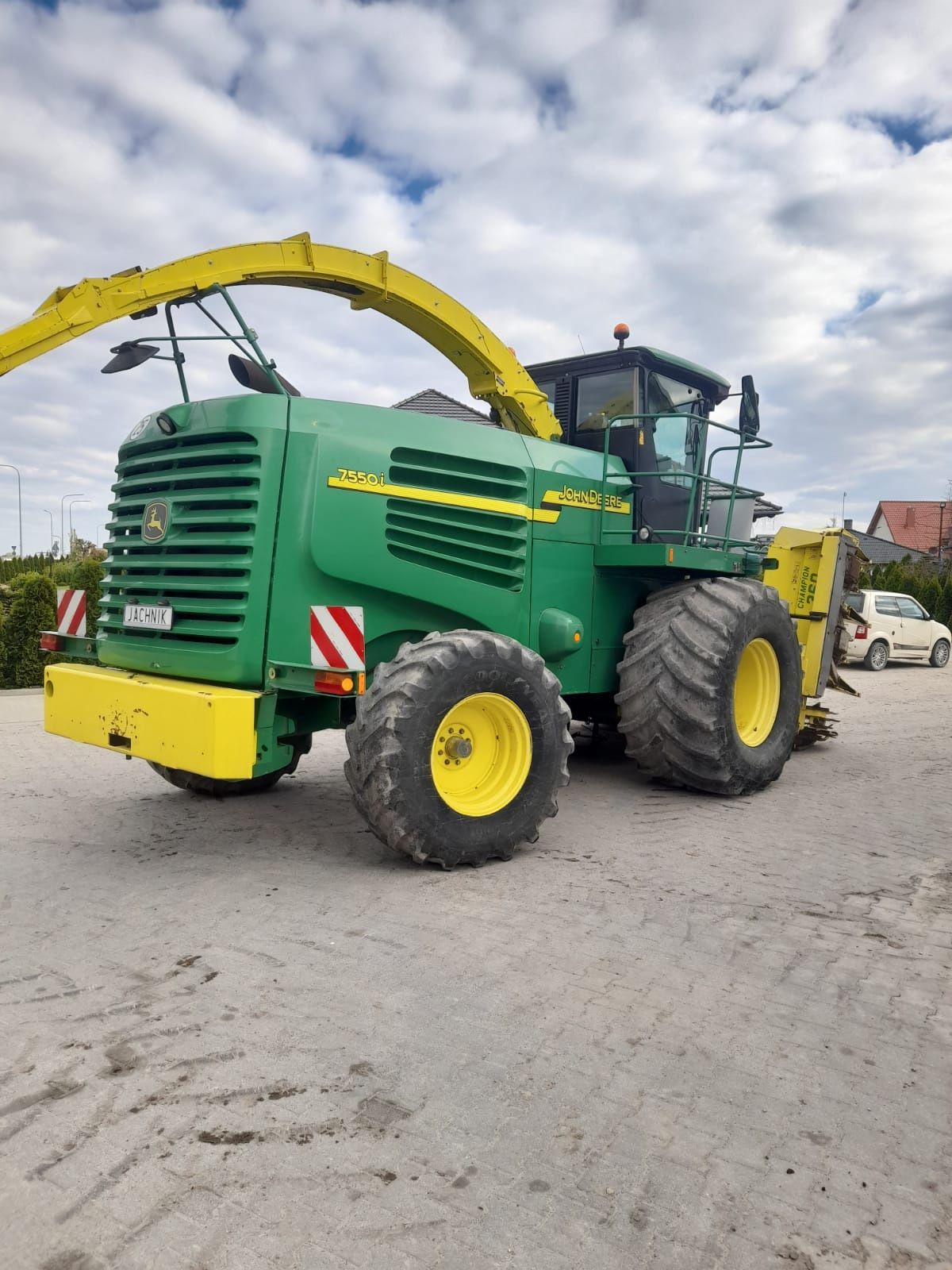 Sieczkarnia John Deere 7500